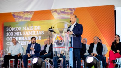 O governador do Estado de Santa Catarina, Jorginho Mello, declarou que a Aurora Coop, sua capacidade técnica e sua numerosa geração de empregos são um orgulho para Santa Catarina e para todo o país. (Foto: MB Comunicação)