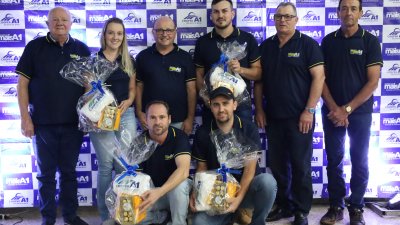 Ganhadores na categoria três