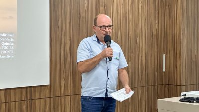 Diretor administrativo Clovanir Ehlers