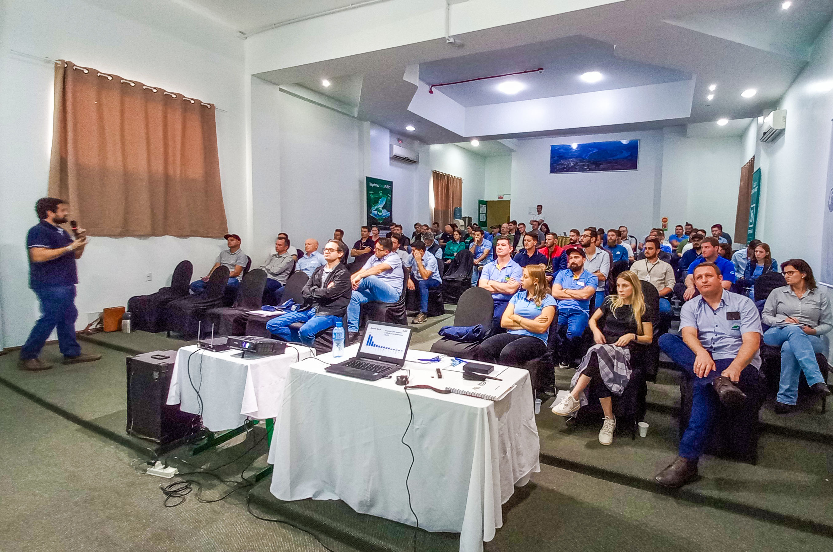 SUINOCULTURA: Simpósio da Aurora Coop debate qualidade de leitões