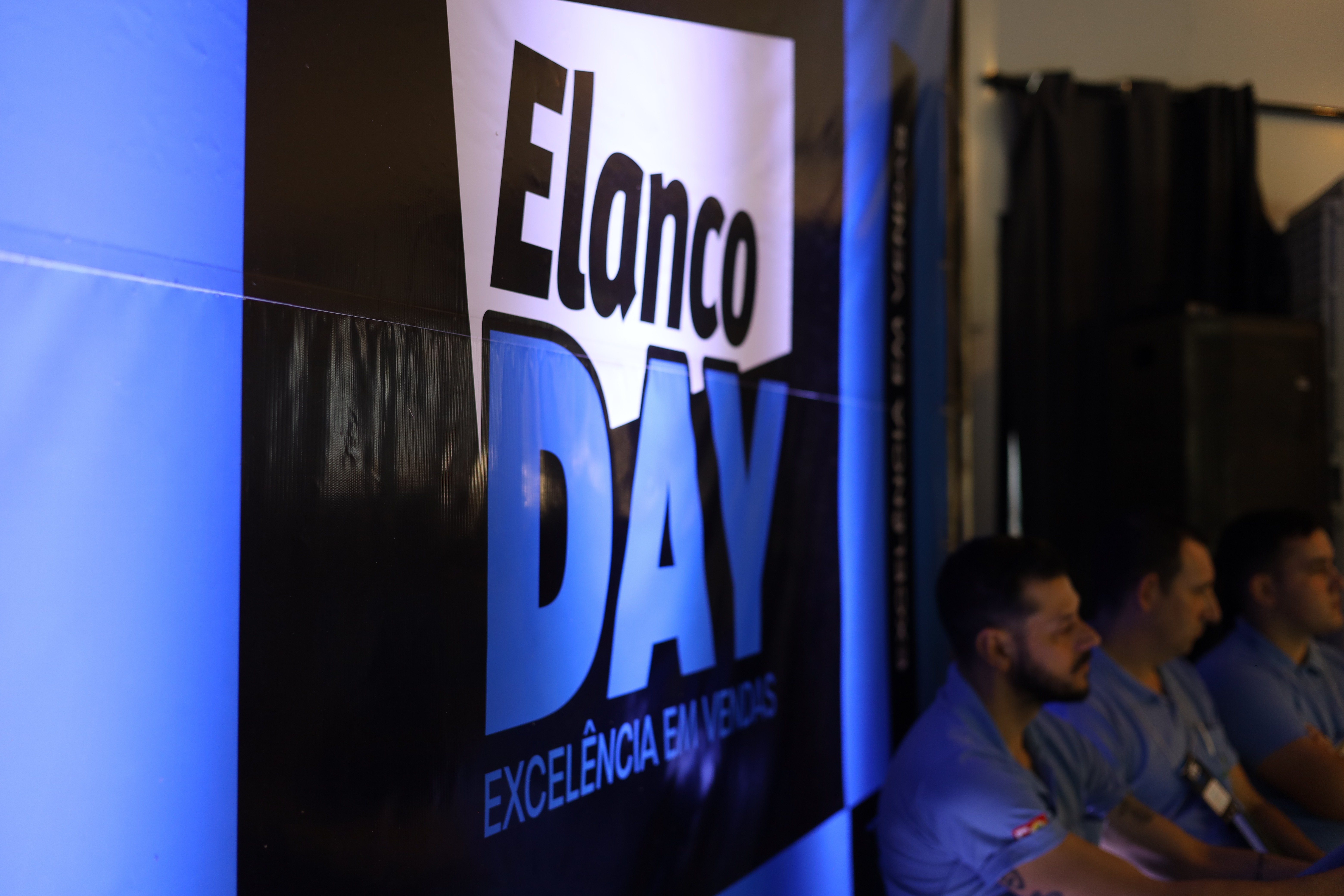 CONHECIMENTO: Técnicos da Cooper A1 recebem capacitação no Elanco Day