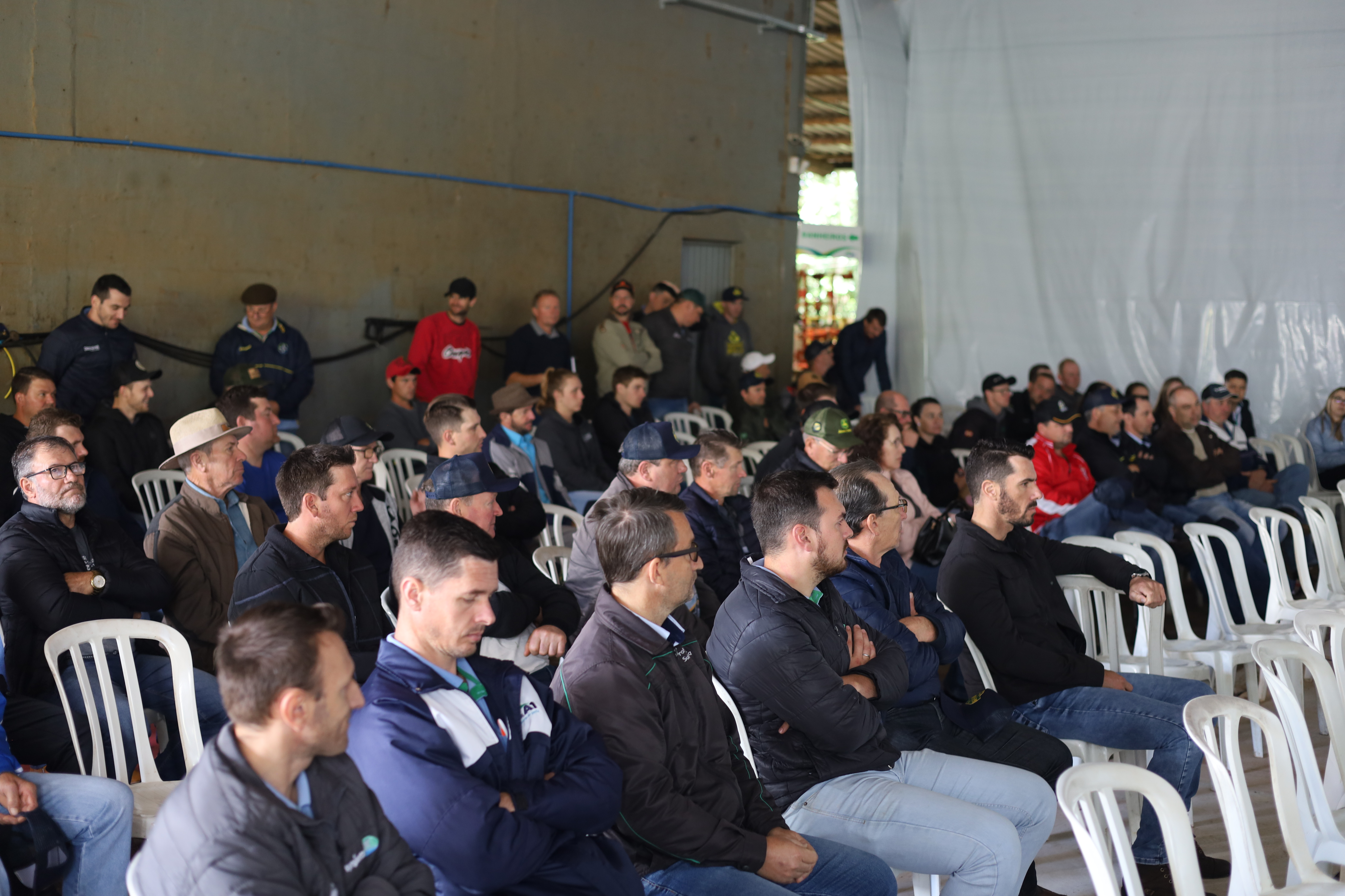 AGRONEGÓCIO: Dia de negócios da Cooper A1 gera oportunidades 