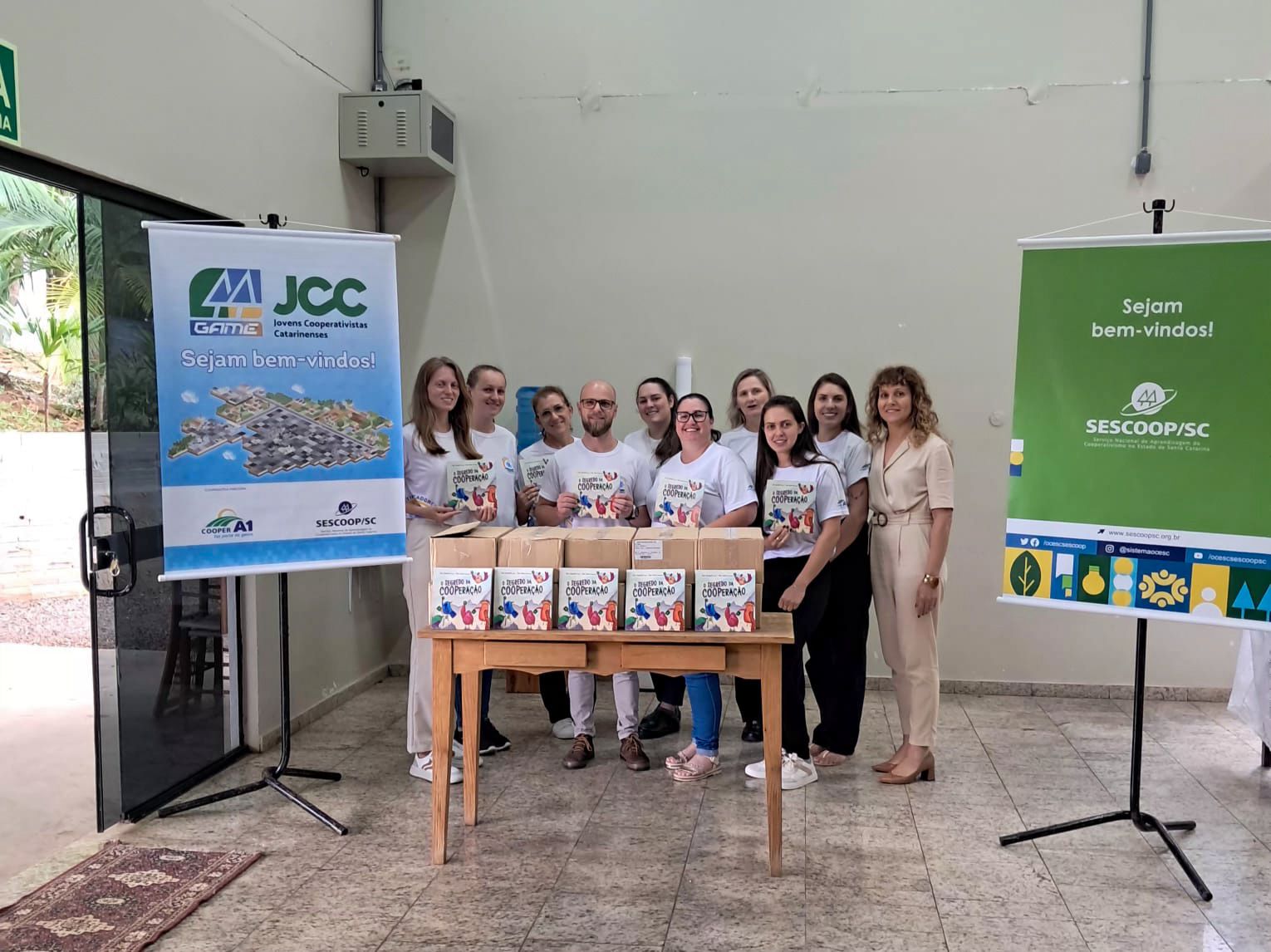 Semeando o futuro: projeto da Cooper A1 leva cooperativismo a mais de mil alunos da sua &aacute;rea de atua